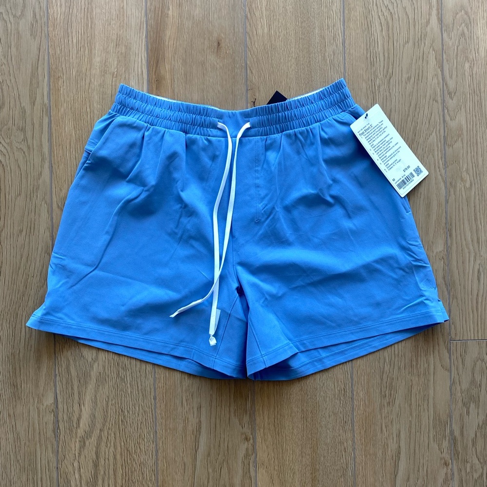 Lululemon Pool Short 5" Lined Sz Medium (Brand New)